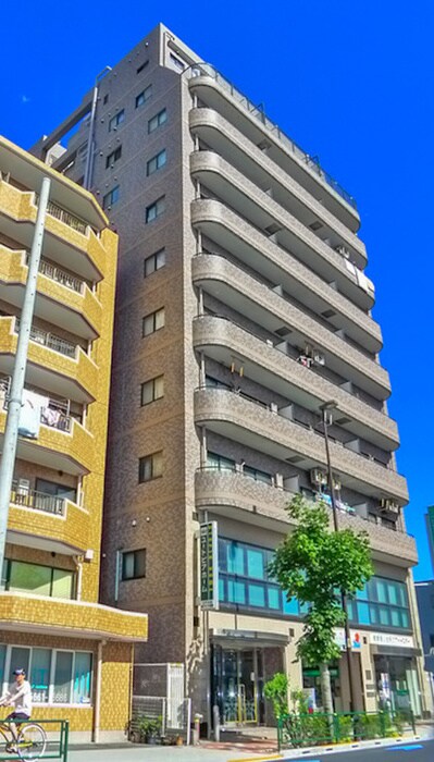 アヴニールの物件外観写真