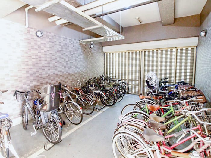 アヴニールの物件外観写真