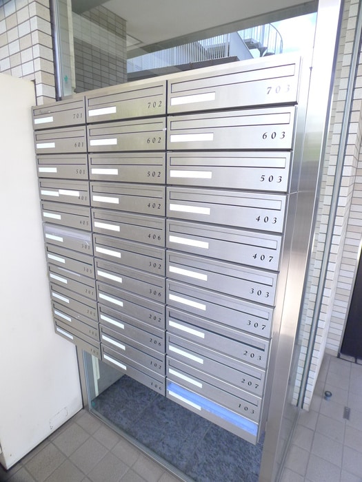 グランディ－ルタチバネの物件外観写真