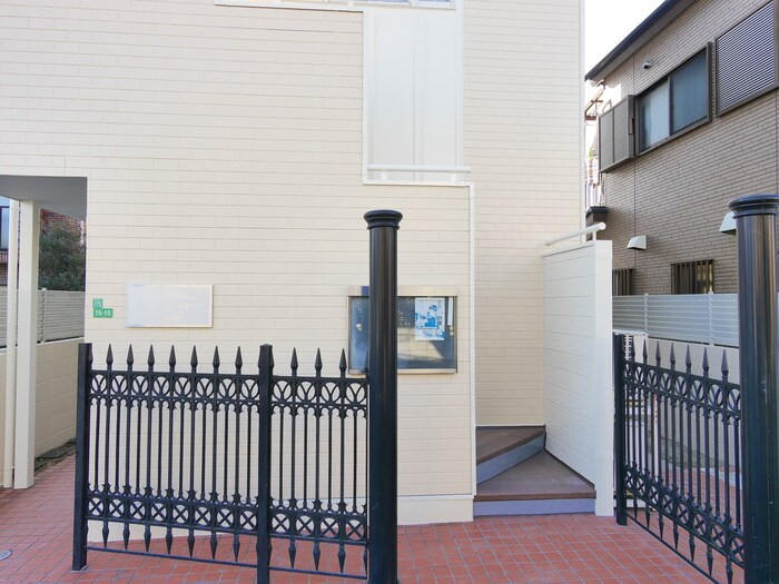 グランシャトーの物件外観写真