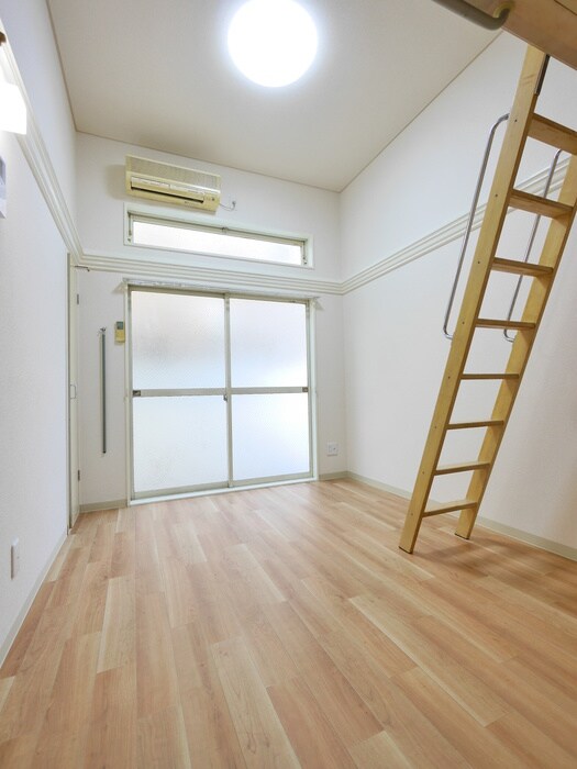 グランシャトーの物件内観写真