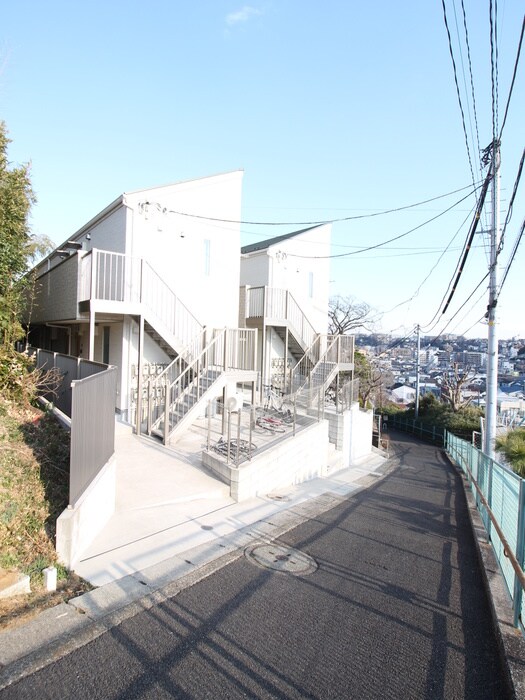 ベラルーナ保土ヶ谷の物件外観写真