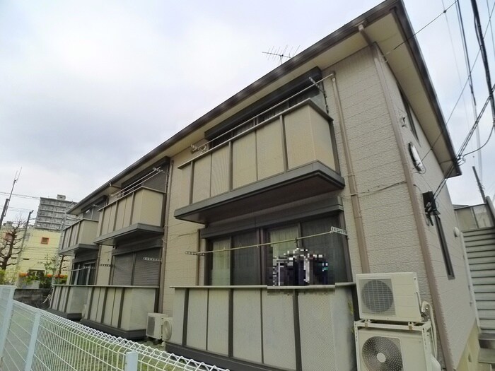 ディアス新松戸の物件外観写真