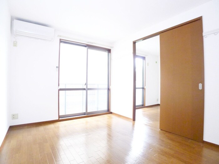 ディアス新松戸の物件内観写真