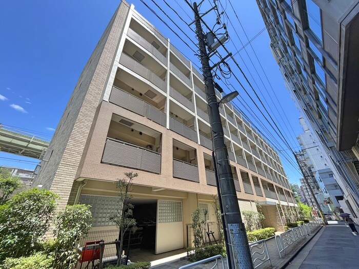 ニュ－シティアパ－トメンツ亀戸の物件外観写真