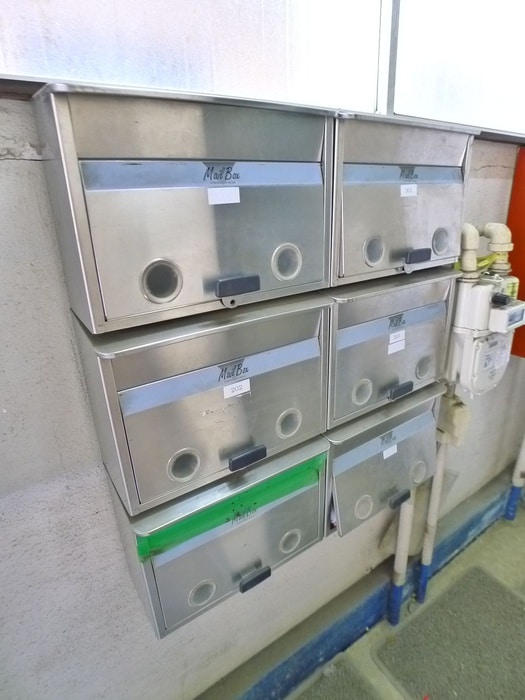 八重マンションの物件外観写真