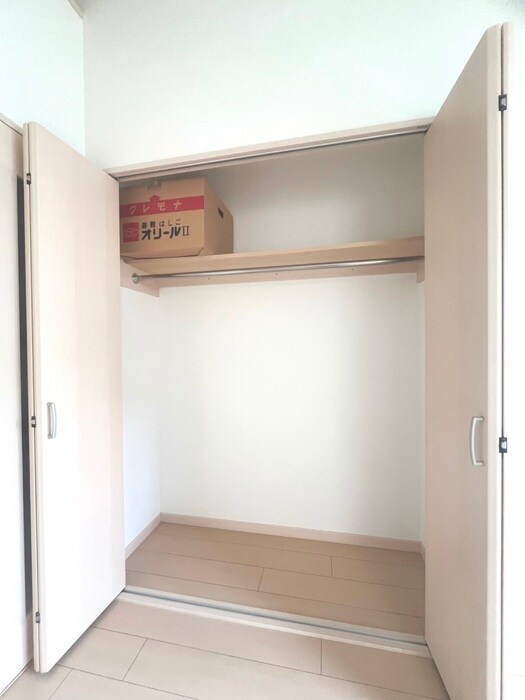 アザレ読売ランドＡ棟の物件内観写真