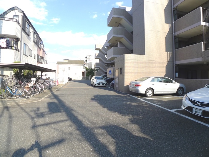 パークフィールド志木の物件外観写真