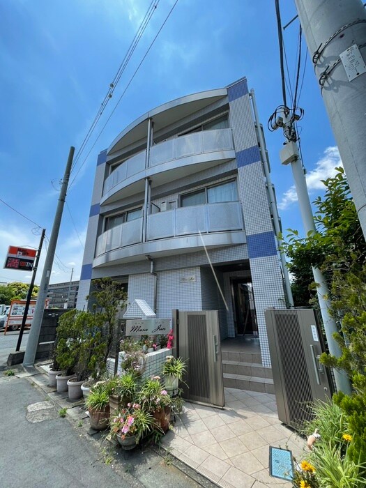 マ－サジュンの物件外観写真