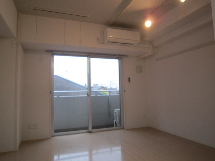 エクラン八芳の物件内観写真