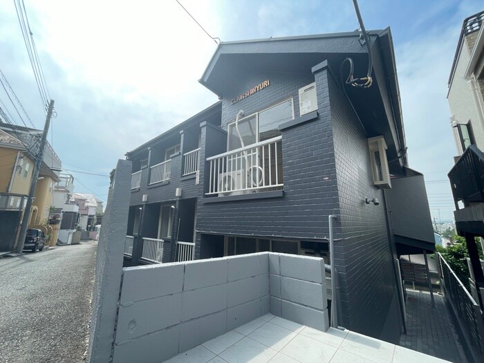 クレール新百合の物件外観写真