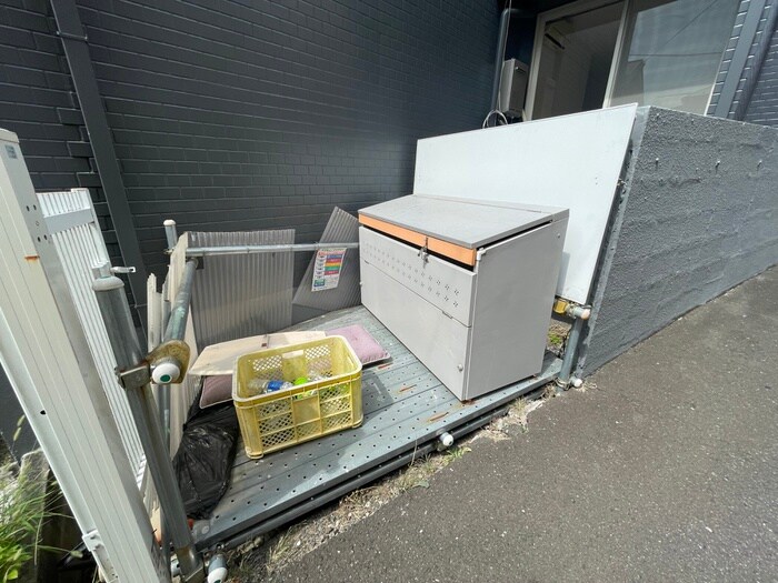 クレール新百合の物件外観写真