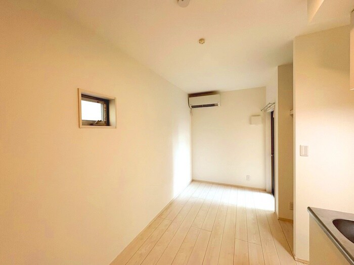 LAUREL西新井栄町の物件内観写真