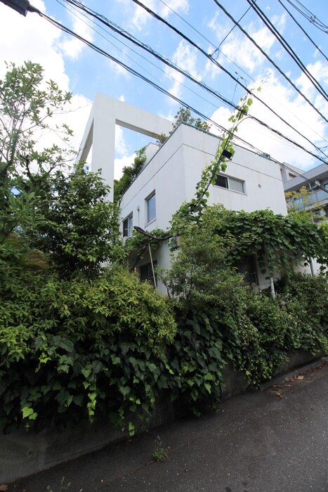 フルハウスの物件外観写真