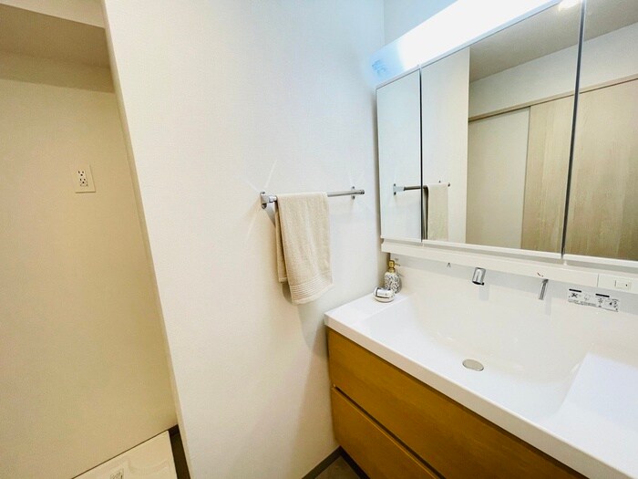 ラグゼナ東陽町の物件内観写真