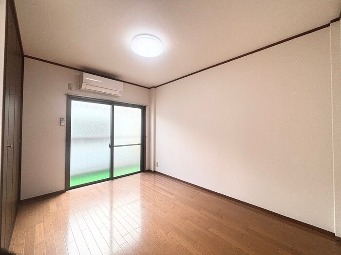 ルミエール中野の物件内観写真