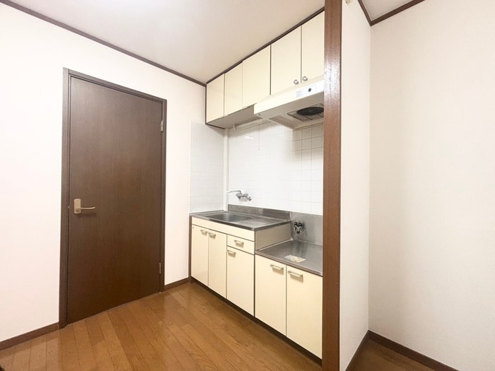 ルミエール中野の物件内観写真