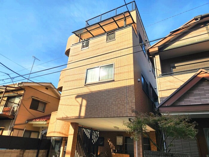 カ－サフレ－ルの物件外観写真