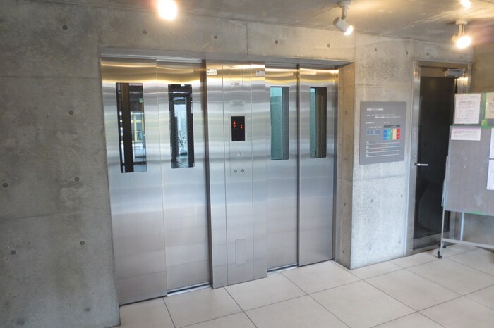 ロカ　テラーザの物件外観写真