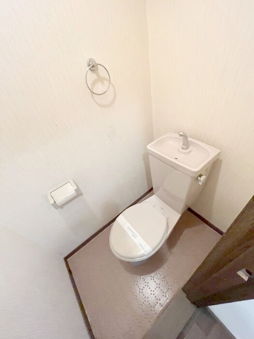 アゼリア東大和の物件内観写真