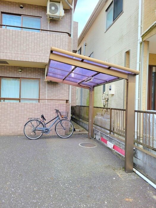 ロッキー毛呂山の物件外観写真