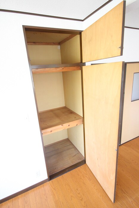 ゴールドハイツ Ａの物件内観写真