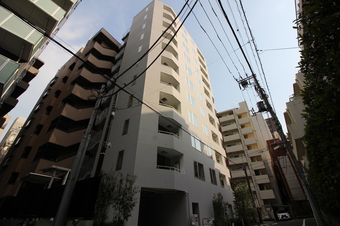 エルスタンザ文京湯島の物件外観写真