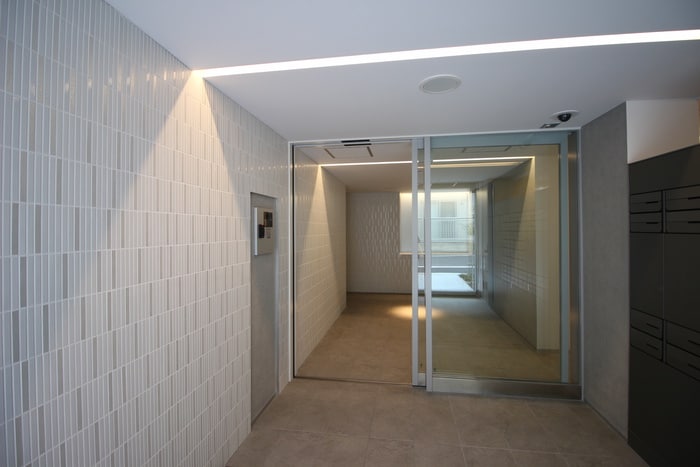 エルスタンザ文京湯島の物件外観写真