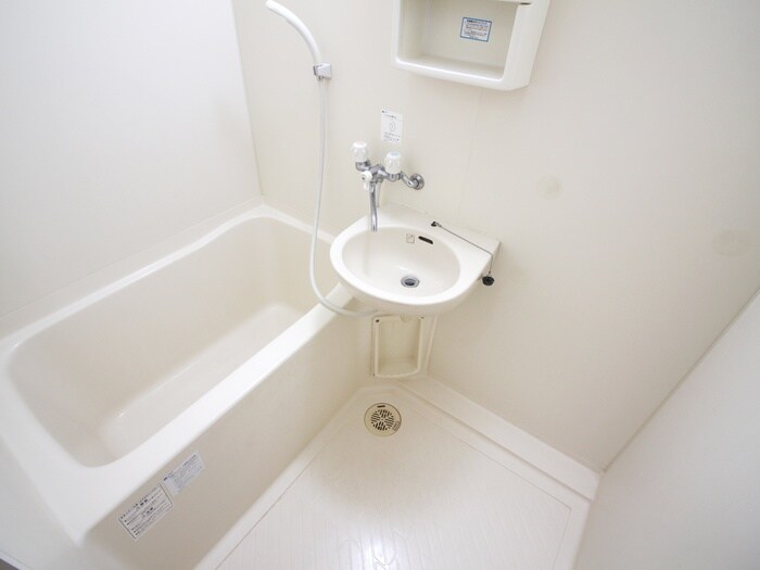 スリー・Ｗｏｏｄの物件内観写真