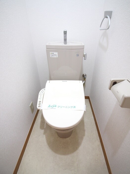 スリー・Ｗｏｏｄの物件内観写真