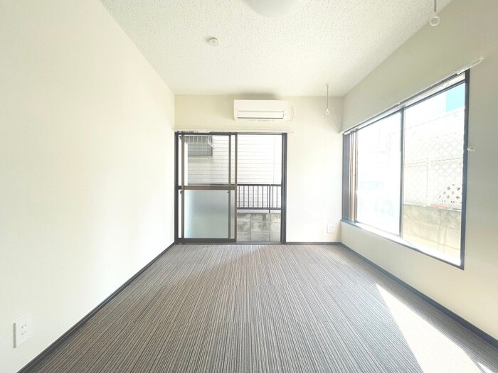 ウッディコーポ東六月町の物件内観写真