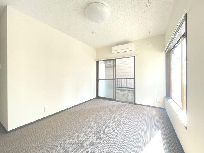 ウッディコーポ東六月町の物件内観写真