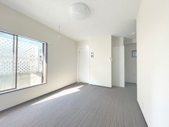 ウッディコーポ東六月町の物件内観写真