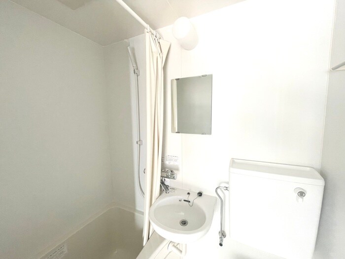 ウッディコーポ東六月町の物件内観写真