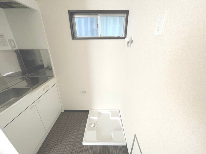 ウッディコーポ東六月町の物件内観写真