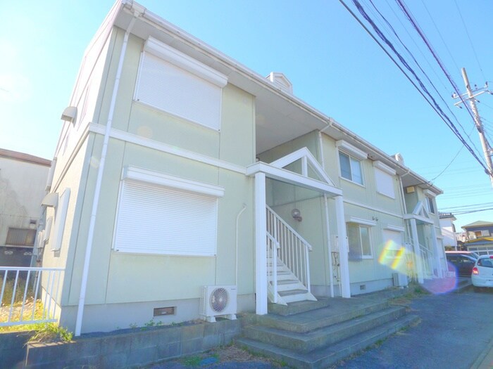 ＰＥＡＲメゾンドールＡ棟の物件外観写真