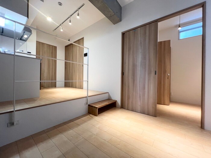 BRICK RESIDENCE 目黒本町の物件内観写真