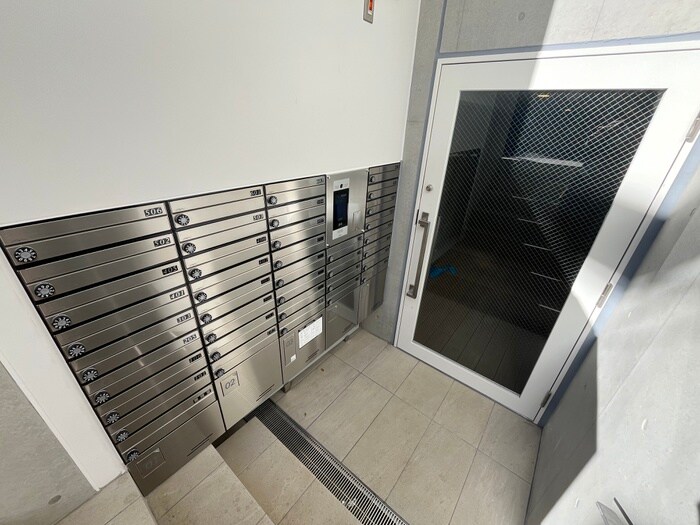 BRICK RESIDENCE 目黒本町の物件外観写真