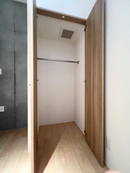 BRICK RESIDENCE 目黒本町の物件内観写真