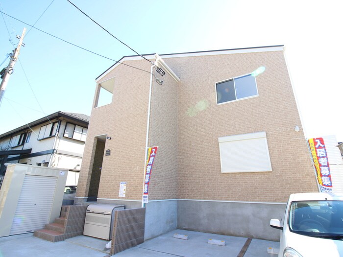 レジデンシア浦和皇山町の物件外観写真