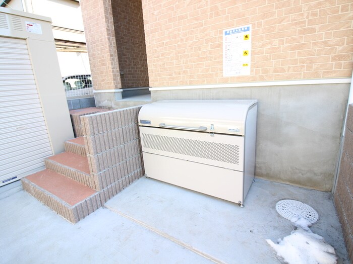 レジデンシア浦和皇山町の物件外観写真