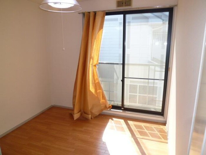 サンライジングの物件内観写真