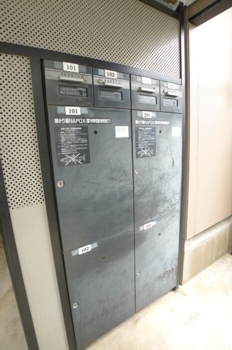 サンライジングの物件外観写真