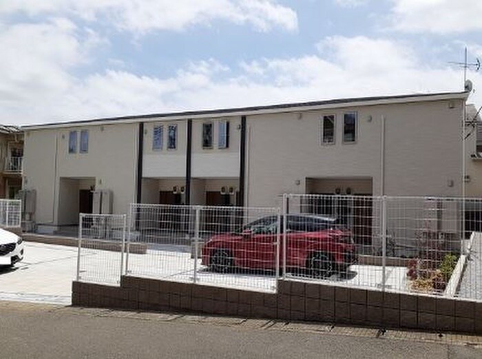 ヴィラ　ソラーレの物件外観写真