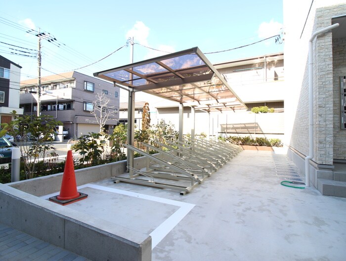 リブリ・デエムの物件外観写真