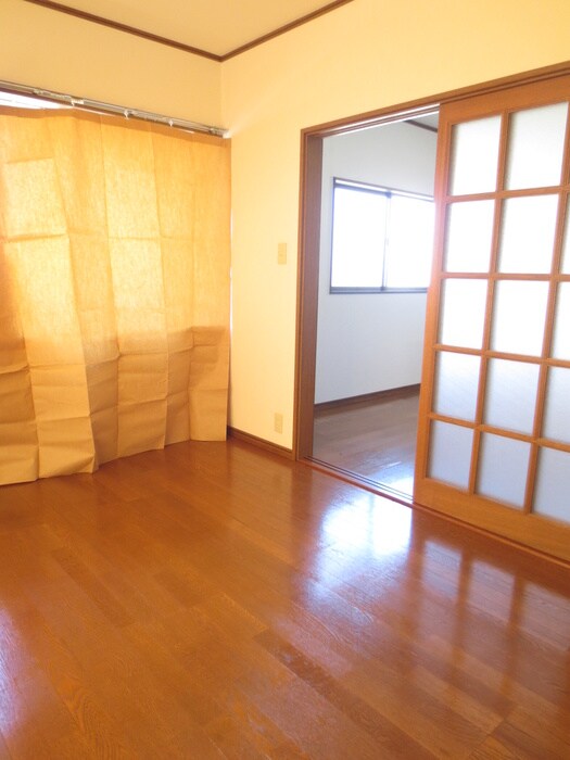 オレンジコートの物件内観写真