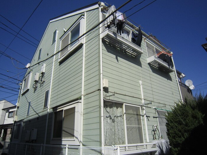 アパ－トメント相模が丘２の物件外観写真