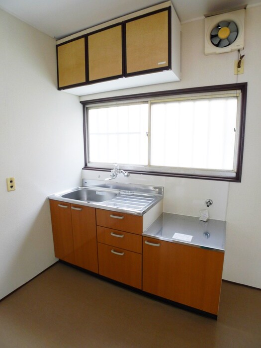 上落合七丁目貸家の物件内観写真