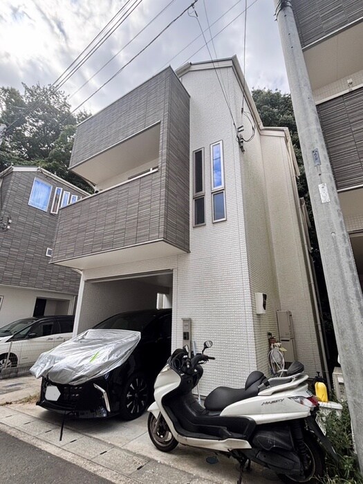 Ｉ　ＨＯＵＳＥの物件外観写真