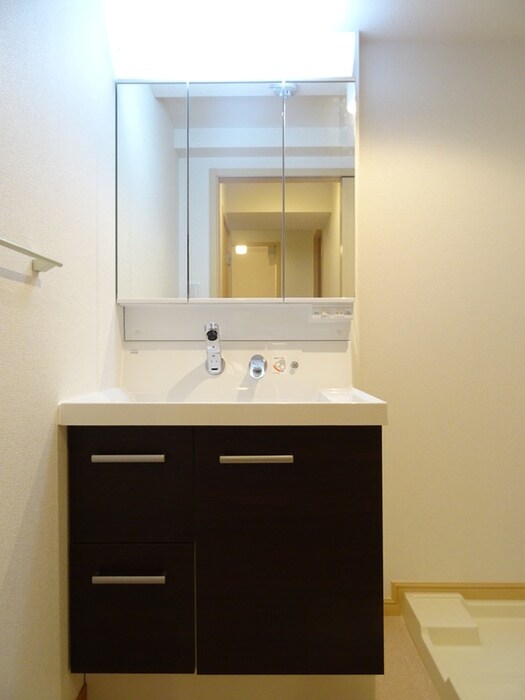 グロリア　レジデンスの物件内観写真